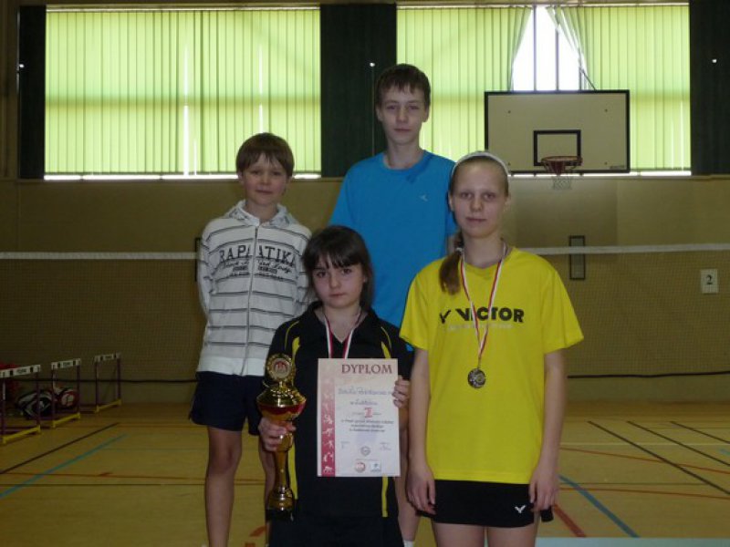 SUKCES  NASZYCH   BADMINTONISTÓW